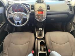 KIA MOTORS - SOUL - 2009/2010 - Vermelha - R$ 41.000,00