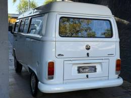 VOLKSWAGEN - KOMBI - 2006/2007 - Branca - R$ 40.000,00