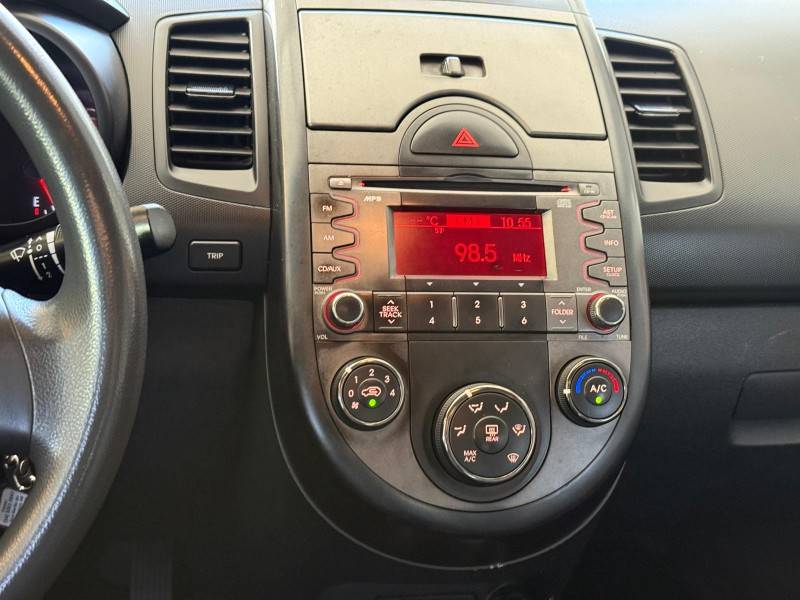 KIA MOTORS - SOUL - 2009/2010 - Vermelha - R$ 41.000,00