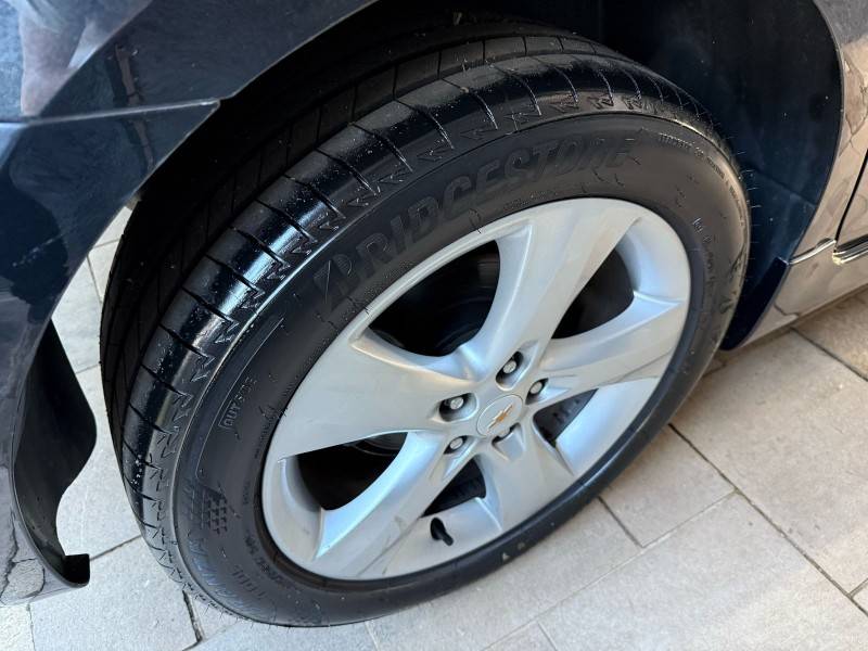 CHEVROLET - CRUZE - 2013/2014 - Preta - R$ 72.000,00