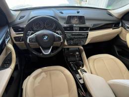 BMW - X1 - 2017/2018 - Branca - R$ 129.900,00