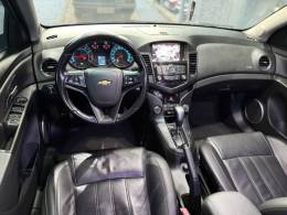CHEVROLET - CRUZE - 2013/2014 - Preta - R$ 72.000,00