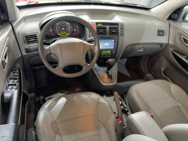 HYUNDAI - TUCSON - 2013/2014 - Preta - R$ 54.000,00