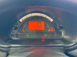 CITROËN - C3 - 2010/2011 - Vermelha - R$ 26.000,00