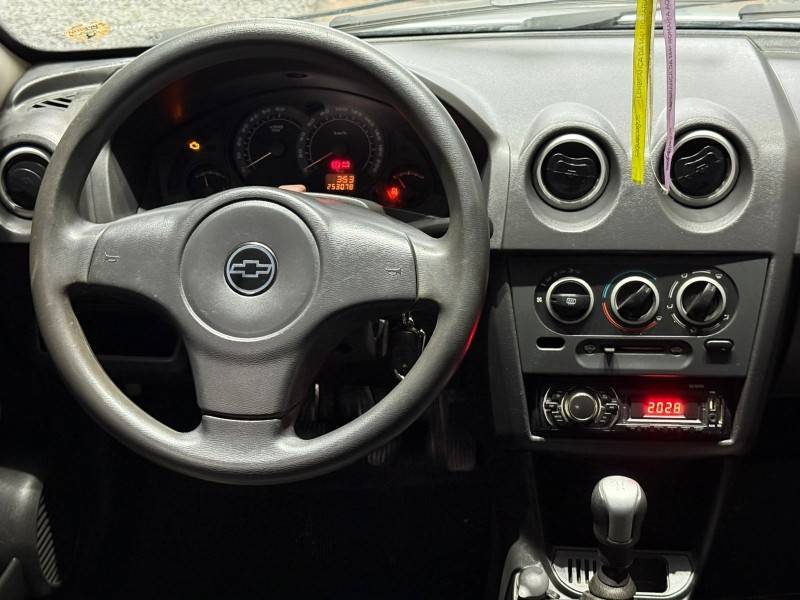 CHEVROLET - PRISMA - 2009/2010 - Prata - Sob Consulta