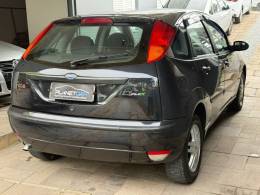 FORD - FOCUS - 2008/2009 - Preta - R$ 28.900,00