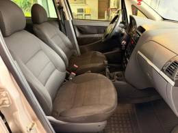 FIAT - IDEA - 2006/2007 - Bege - R$ 24.500,00