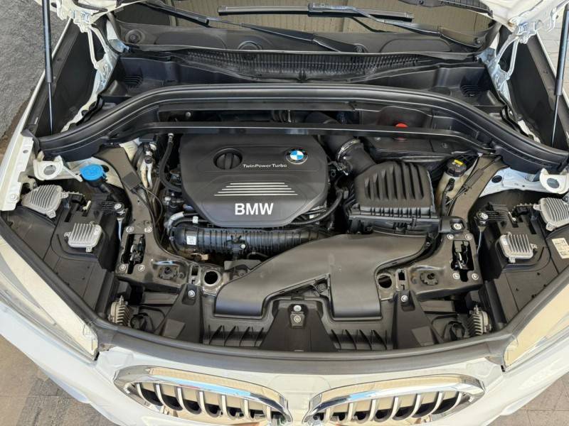 BMW - X1 - 2017/2018 - Branca - R$ 129.900,00