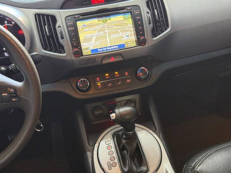 KIA MOTORS - SPORTAGE - 2015/2015 - Preta - R$ 78.000,00