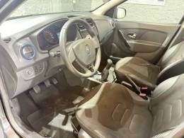 RENAULT - SANDERO - 2018/2018 - Preta - R$ 52.900,00