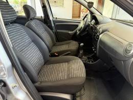 RENAULT - SANDERO - 2013/2014 - Prata - R$ 36.500,00