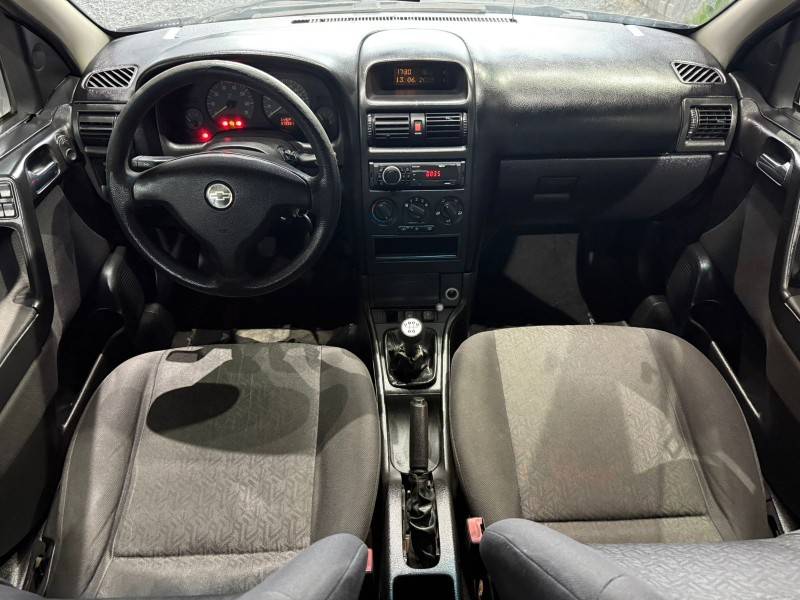 CHEVROLET - ASTRA - 2006/2007 - Preta - R$ 21.000,00