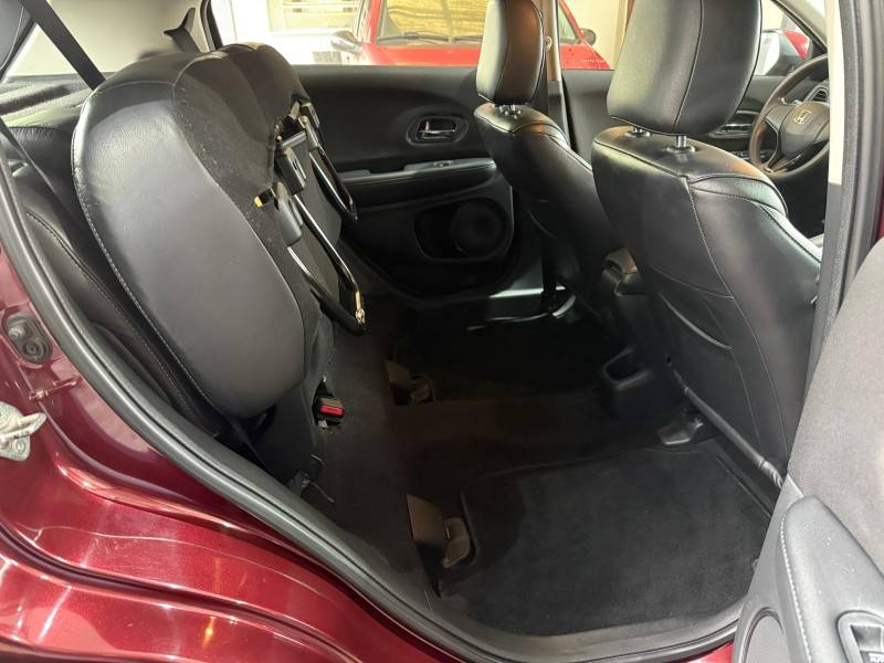 HONDA - HR-V - 2016/2016 - Vermelha - R$ 84.900,00