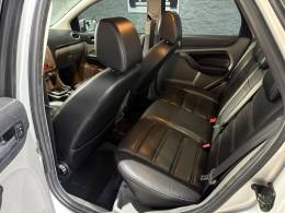 FORD - FOCUS - 2012/2013 - Prata - R$ 43.000,00