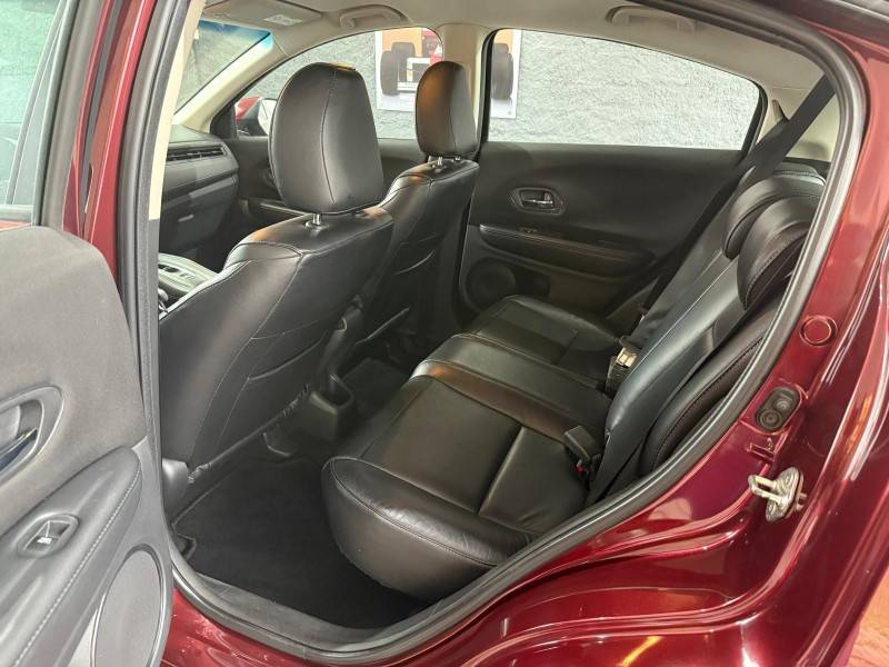 HONDA - HR-V - 2016/2016 - Vermelha - R$ 84.900,00