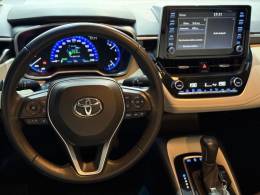 TOYOTA - COROLLA - 2019/2020 - Cinza - R$ 133.900,00
