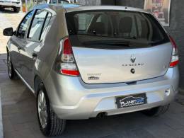 RENAULT - SANDERO - 2013/2014 - Prata - R$ 36.500,00