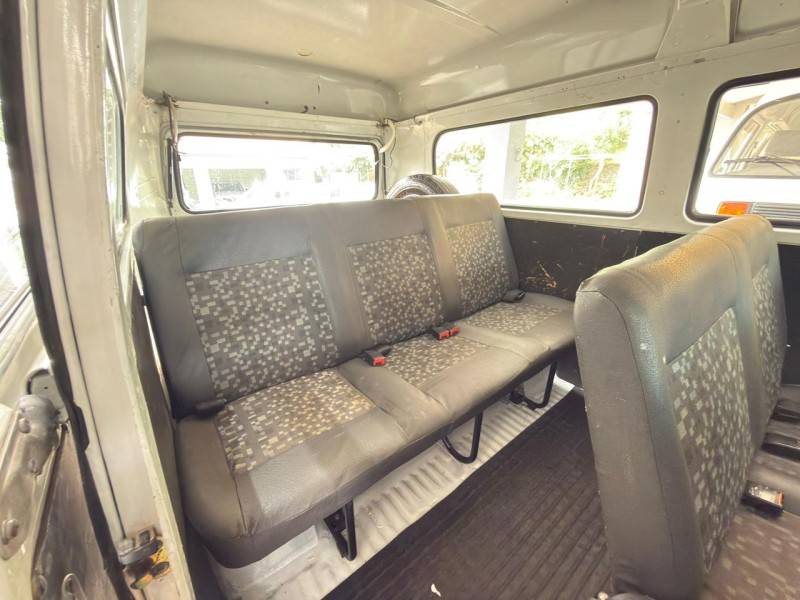 VOLKSWAGEN - KOMBI - 2012/2012 - Branca - R$ 53.000,00