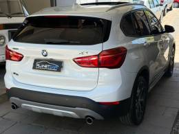 BMW - X1 - 2017/2018 - Branca - R$ 129.900,00