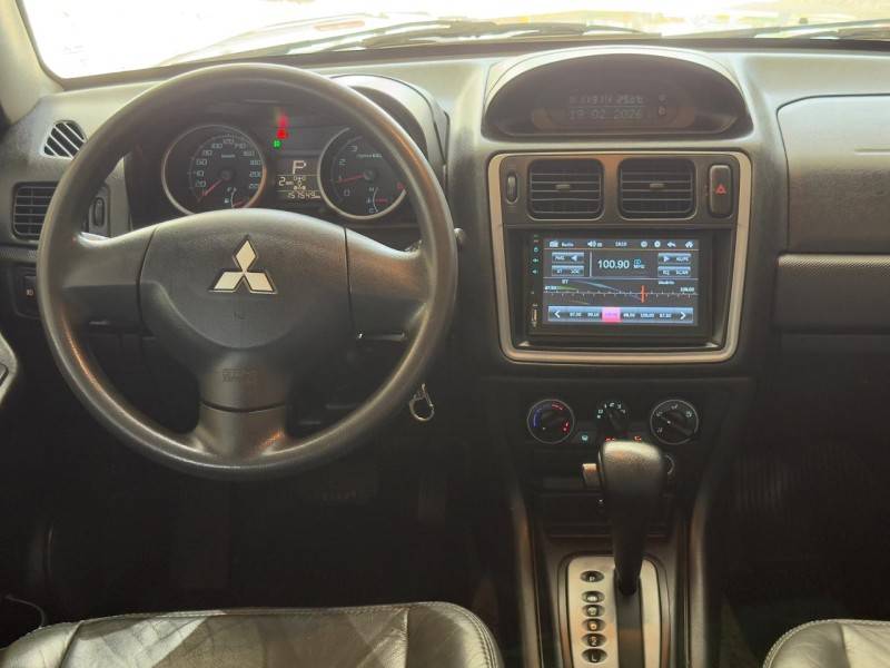 MITSUBISHI - PAJERO TR4 - 2010/2010 - Prata - R$ 59.900,00