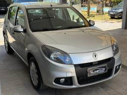 RENAULT - SANDERO - 2013/2014 - Prata - R$ 36.500,00