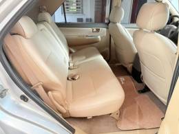 TOYOTA - HILUX SW4 - 2012/2012 - Prata - R$ 104.900,00