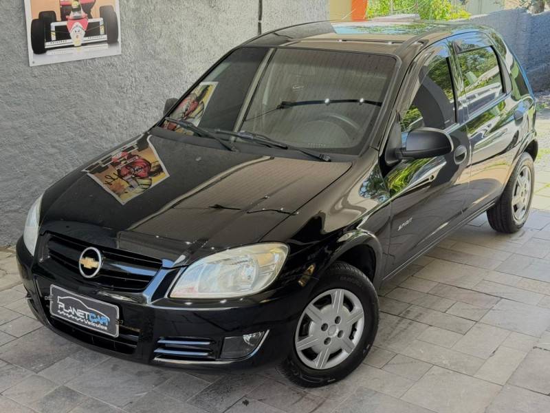 CHEVROLET - CELTA - 2009/2010 - Preta - R$ 28.900,00