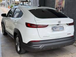 FIAT - FASTBACK - 2023/2024 - Branca - R$ 108.000,00