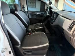 CHEVROLET - S10 - 2016/2017 - Branca - R$ 110.000,00