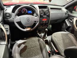 RENAULT - DUSTER - 2018/2018 - Vermelha - R$ 67.000,00