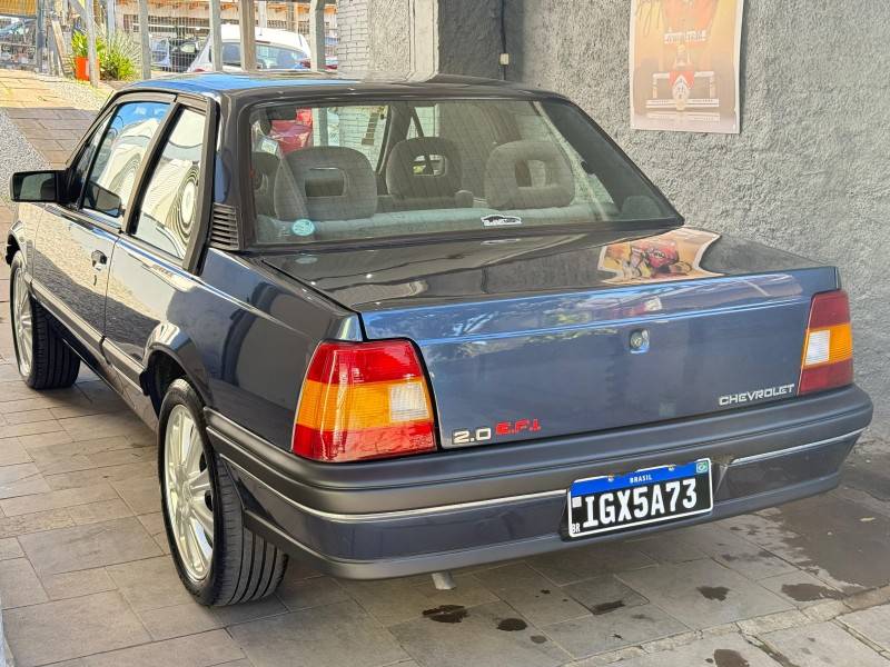 CHEVROLET - MONZA - 1991/1992 - Azul - R$ 34.900,00