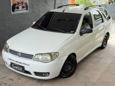 FIAT - PALIO - 2005/2006 - Branca - R$ 24.000,00