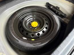 TOYOTA - COROLLA - 2014/2015 - Preta - R$ 85.900,00