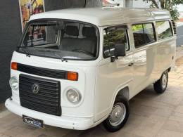 VOLKSWAGEN - KOMBI - 2013/2014 - Branca - R$ 55.000,00