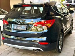HYUNDAI - SANTA FÉ - 2013/2014 - Preta - R$ 85.900,00