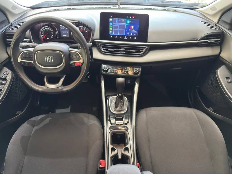 FIAT - FASTBACK - 2023/2024 - Branca - R$ 108.000,00