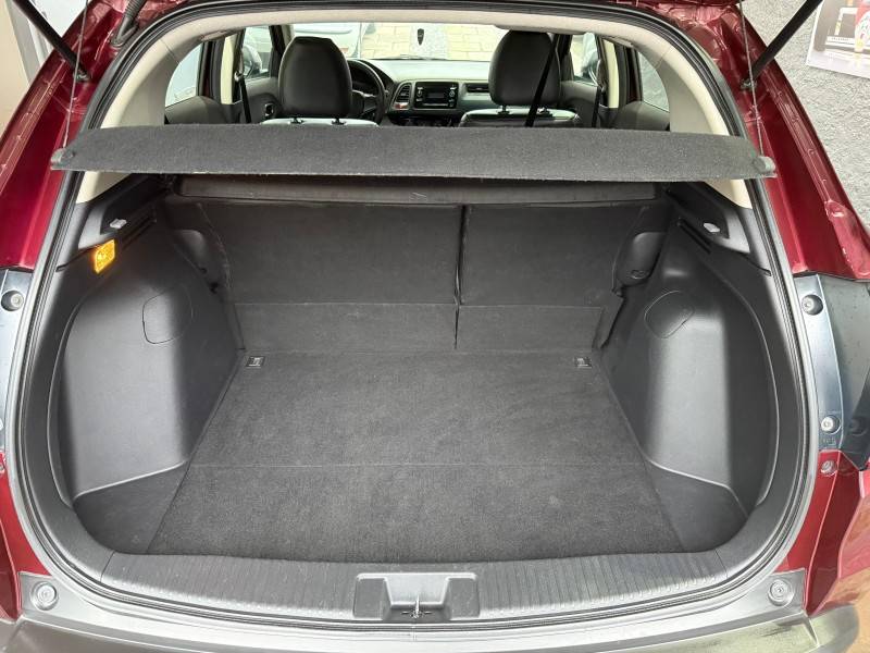 HONDA - HR-V - 2016/2016 - Vermelha - R$ 84.900,00