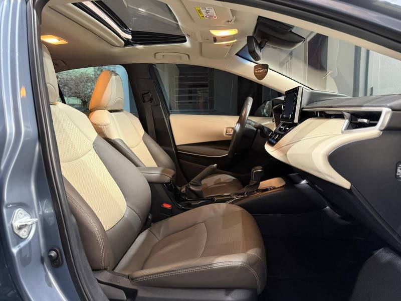 TOYOTA - COROLLA - 2019/2020 - Cinza - R$ 133.900,00