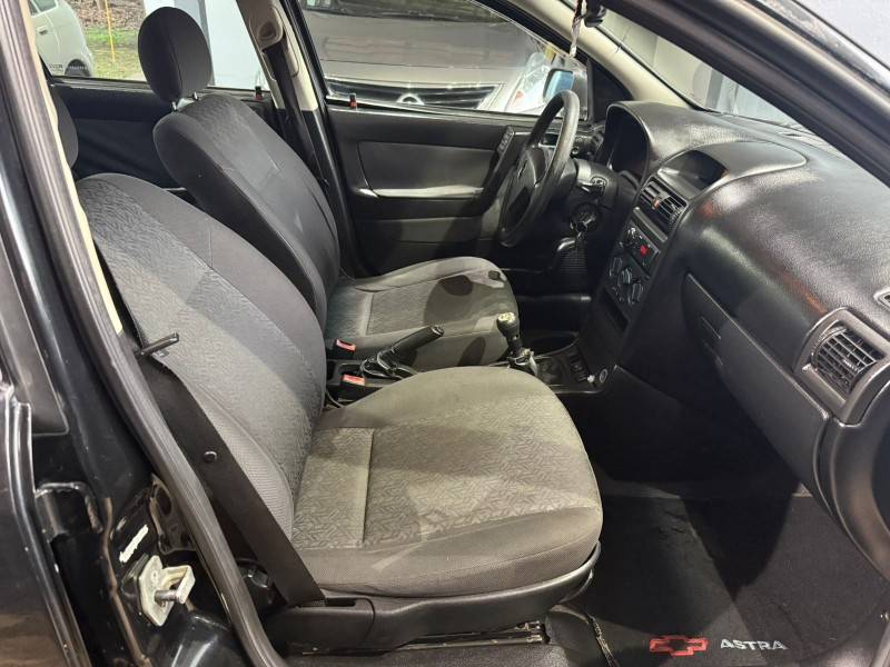 CHEVROLET - ASTRA - 2006/2007 - Preta - R$ 21.000,00