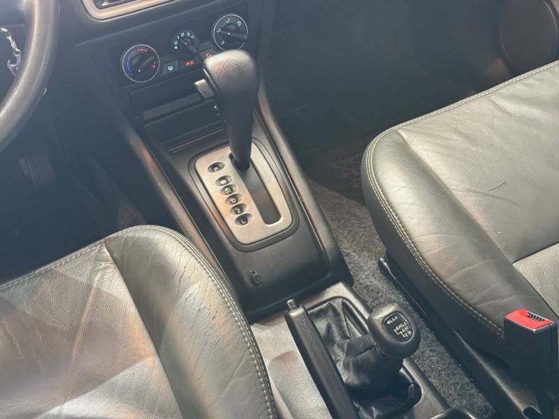 MITSUBISHI - PAJERO TR4 - 2010/2010 - Prata - R$ 59.900,00