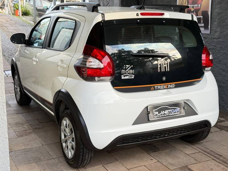 FIAT - MOBI - 2023/2024 - Branca - R$ 66.500,00