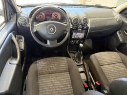 RENAULT - SANDERO - 2013/2014 - Prata - R$ 36.500,00