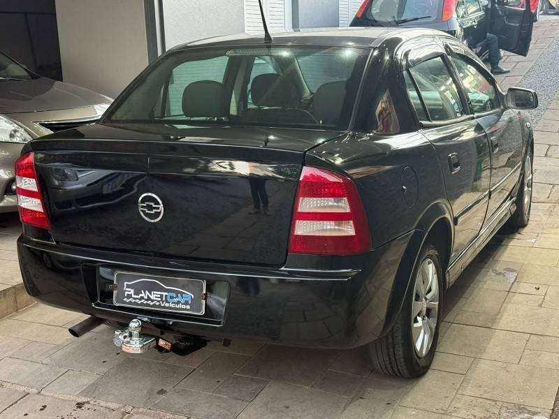 CHEVROLET - ASTRA - 2006/2007 - Preta - R$ 21.000,00