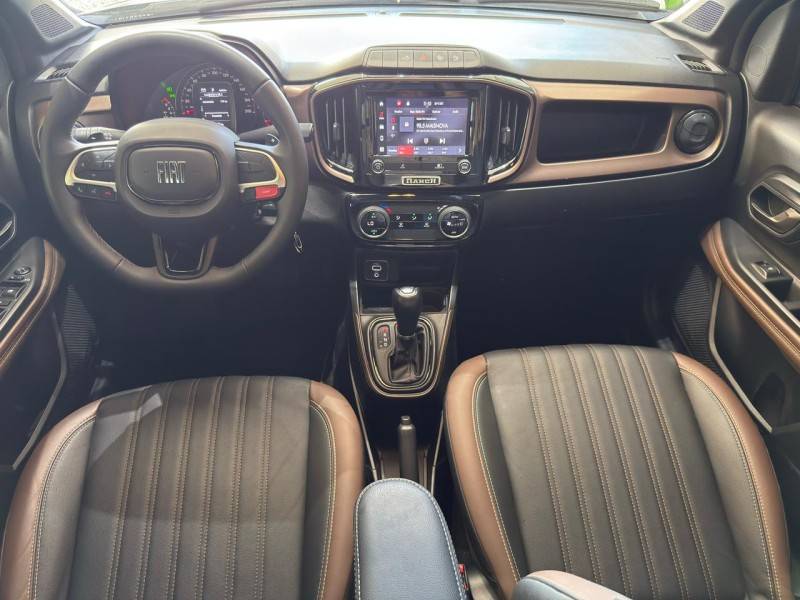 FIAT - STRADA - 2024/2025 - Cinza - R$ 129.900,00