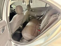 CHEVROLET - ONIX - 2015/2015 - Prata - R$ 52.900,00