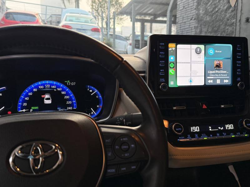 TOYOTA - COROLLA - 2019/2020 - Cinza - R$ 133.900,00
