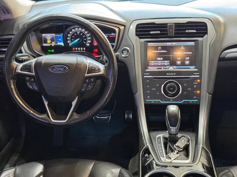 FORD - FUSION - 2013/2013 - Branca - R$ 72.000,00