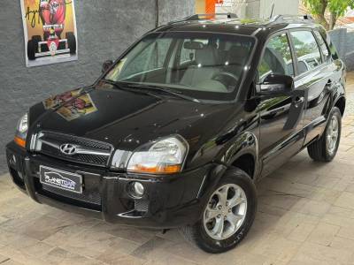 HYUNDAI - TUCSON - 2013/2014 - Preta - R$ 54.000,00