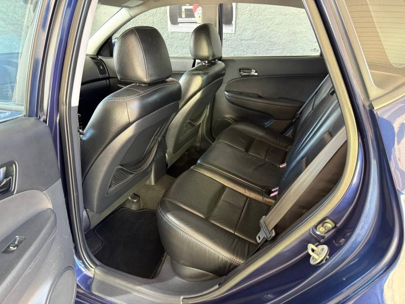 HYUNDAI - I30 - 2010/2010 - Azul - R$ 43.500,00