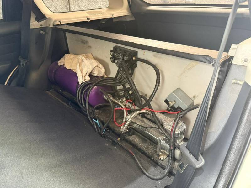 FIAT - PALIO - 2005/2006 - Branca - R$ 24.000,00